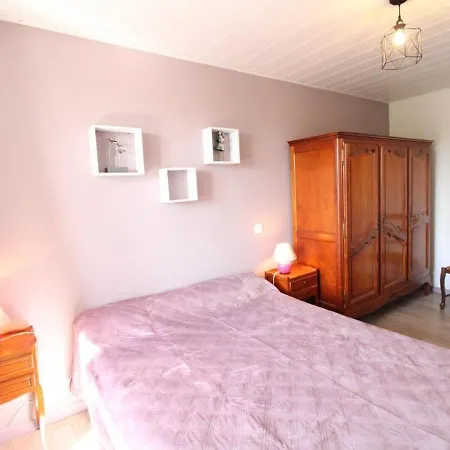 Maison De Caractere Avec Cheminee, Jardin, Proche Stations De Et Activites Nature - Fr-1-742-525 Paulhac (Cantal)